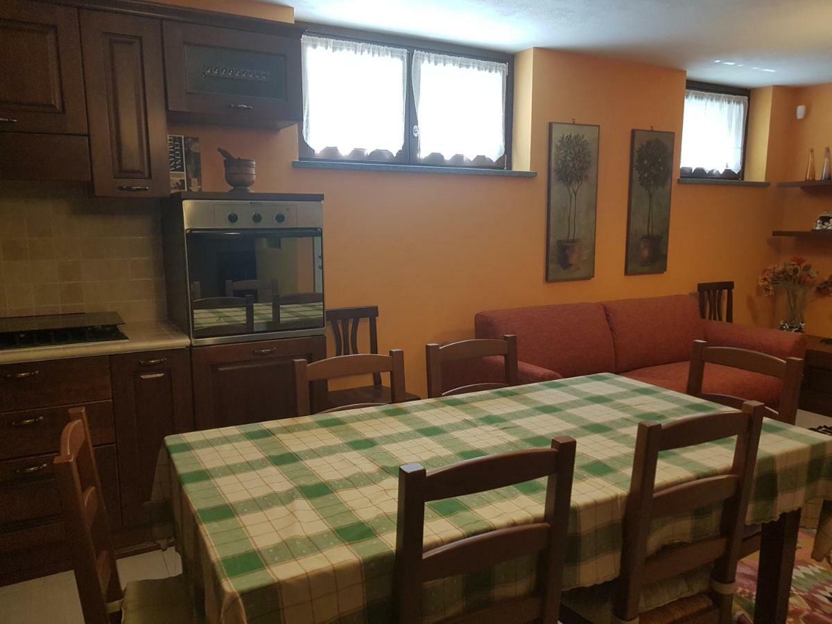 La Tavernetta Aosta Esterno foto